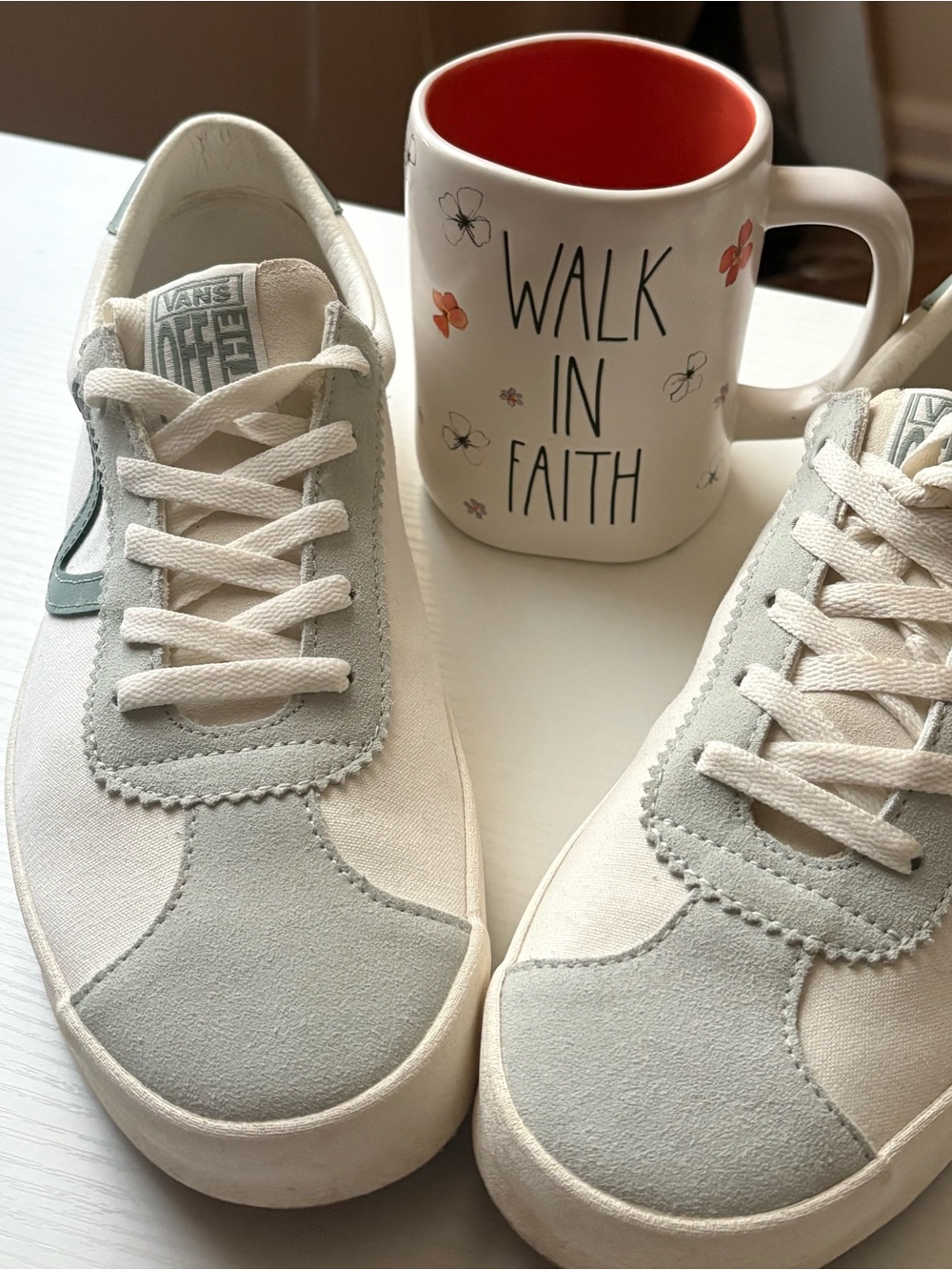 Vans men’s White and Light green Sneakers